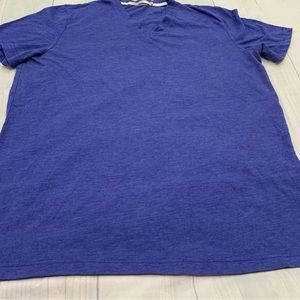 Abbot & Main Men's V-Neck Short Sleeve T-Shirt (Patriot
Blue)